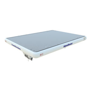 juego acuático plataforma