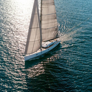 yate de vela de crucero