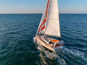 velero de crucero