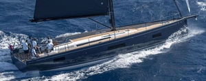 yate de vela de regata y crucero
