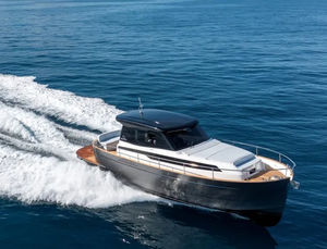 barco cabinado intraborda