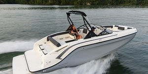 deck-boat intraborda