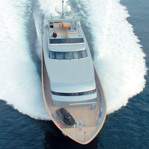 superyate de crucero