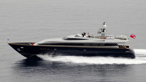superyate de crucero