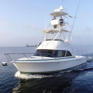 barco cabinado intraborda / bimotor / con fly / de pesca deportiva