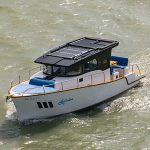 barco cabinado intraborda