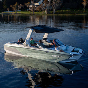 runabout intraborda