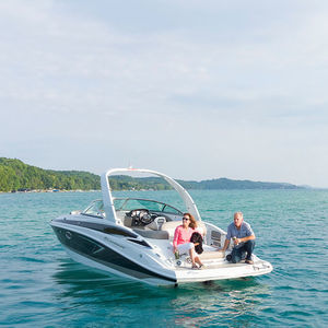 deck-boat intraborda
