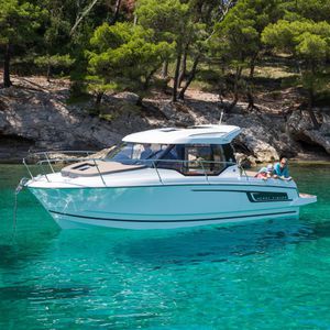 cabin-cruiser fueraborda