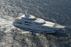 megayate de crucero 1