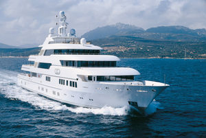 megayate de crucero