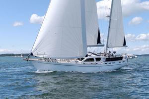 yate de vela de crucero / con deck saloon