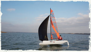 catamarán deportivo de recreo / doble / doble trapecio / spinnaker asimétrico