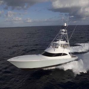 yate a motor de pesca deportiva