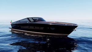 yate a motor de crucero