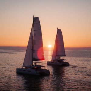 yate de vela catamarán 1