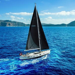 yate de vela de crucero 1