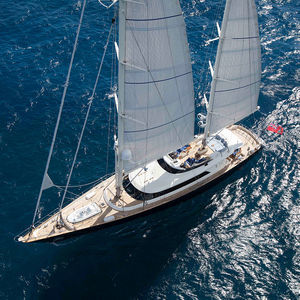 superyate de vela de lujo de crucero
