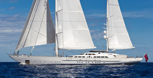 superyate de vela de lujo de crucero