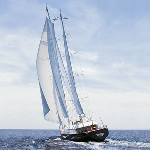 superyate de vela de lujo de crucero
