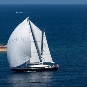 superyate de vela de lujo de crucero