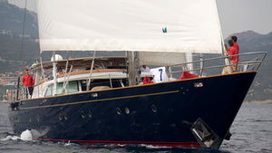 superyate de vela de lujo de crucero