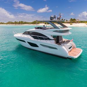 yate a motor de crucero / con fly / con 3 camarotes