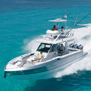 barco de motor de pesca-paseo fueraborda