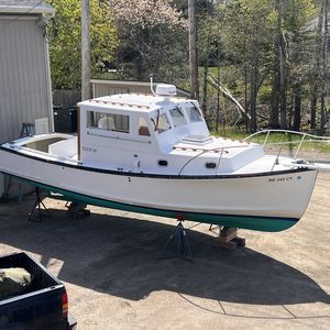 cabin-cruiser intraborda
