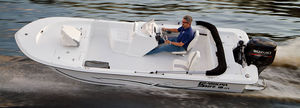 bay boat fueraborda