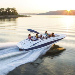 deck-boat intraborda