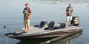 bass boat fueraborda 1