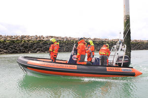 barco profesional barco de vigilancia