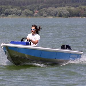 barco de pesca multiusos