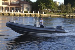 barco profesional fueraborda 1