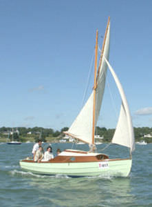 velero daysailer