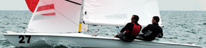 velero de quilla deportivo