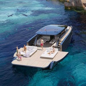 yate a motor catamarán 1