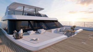 yate a motor catamarán