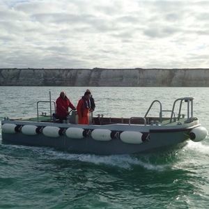 barco profesional barco de investigación oceanográfica