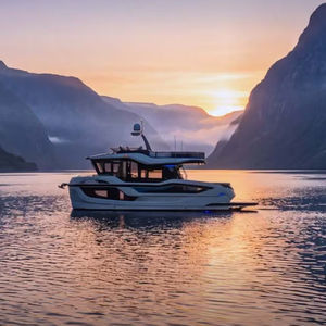 barco cabinado intraborda
