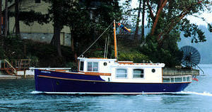 trawler intraborda / de madera