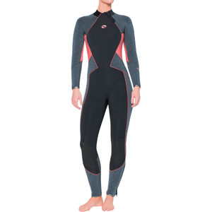traje húmedo de buceo