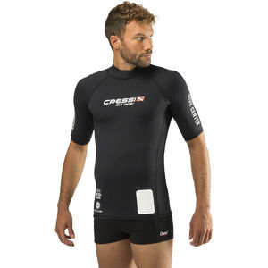 camiseta de lycra de manga larga