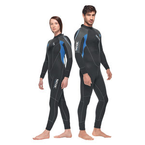 traje húmedo de buceo