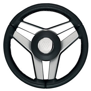 volante para barco de motor barnizado con poliuretano