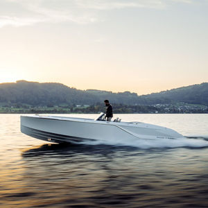 runabout intraborda