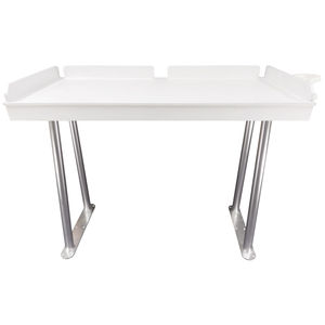 mesa de limpieza del pescado para pantalán