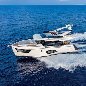 barco cabinado intraborda 1
