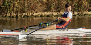 barco de remo de competición / skiff